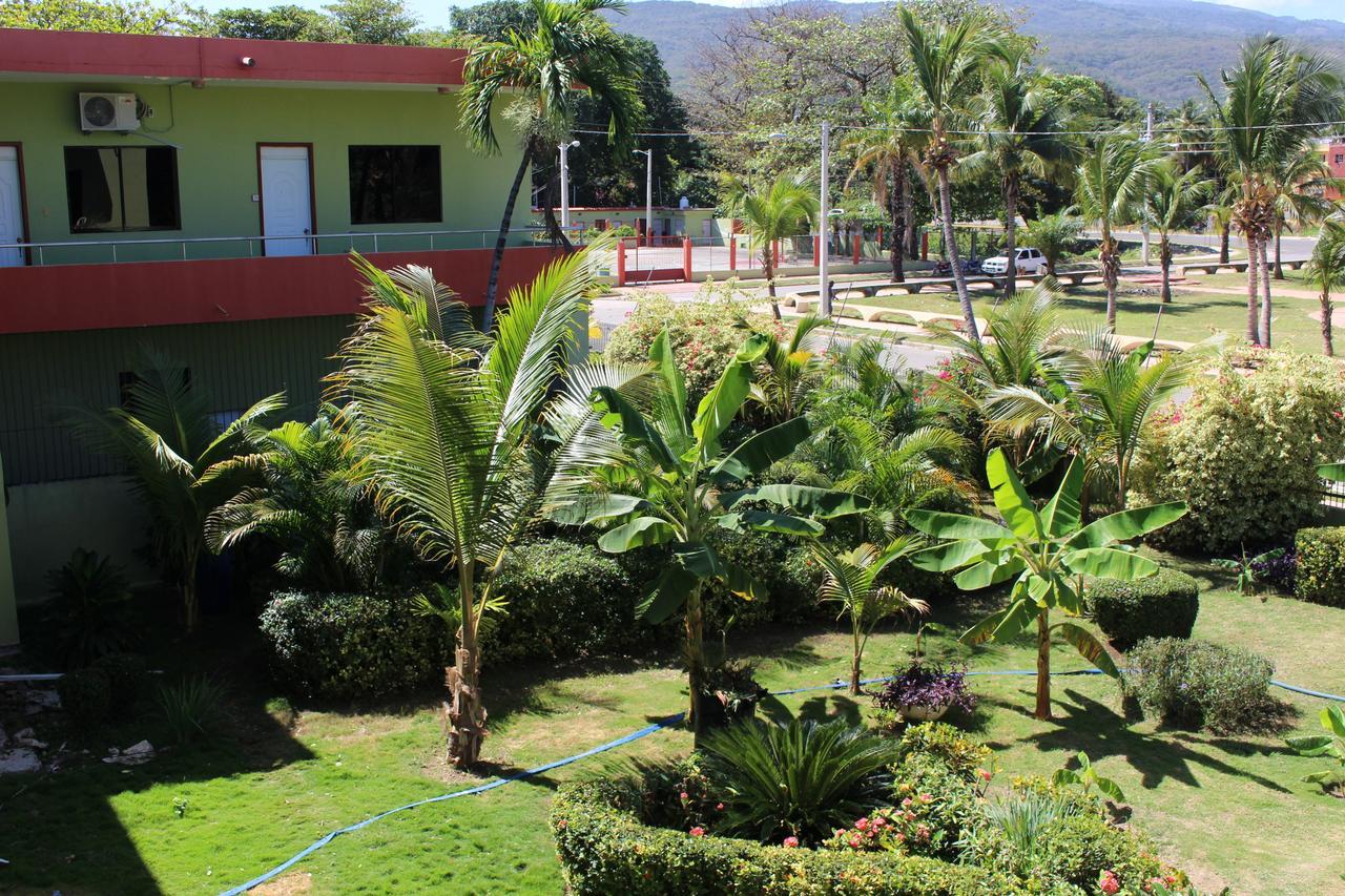 Hotel Guarocuya De Barahona Exterior photo