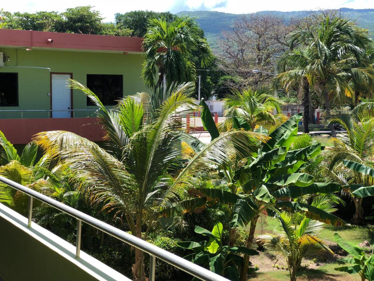 Hotel Guarocuya De Barahona Exterior photo